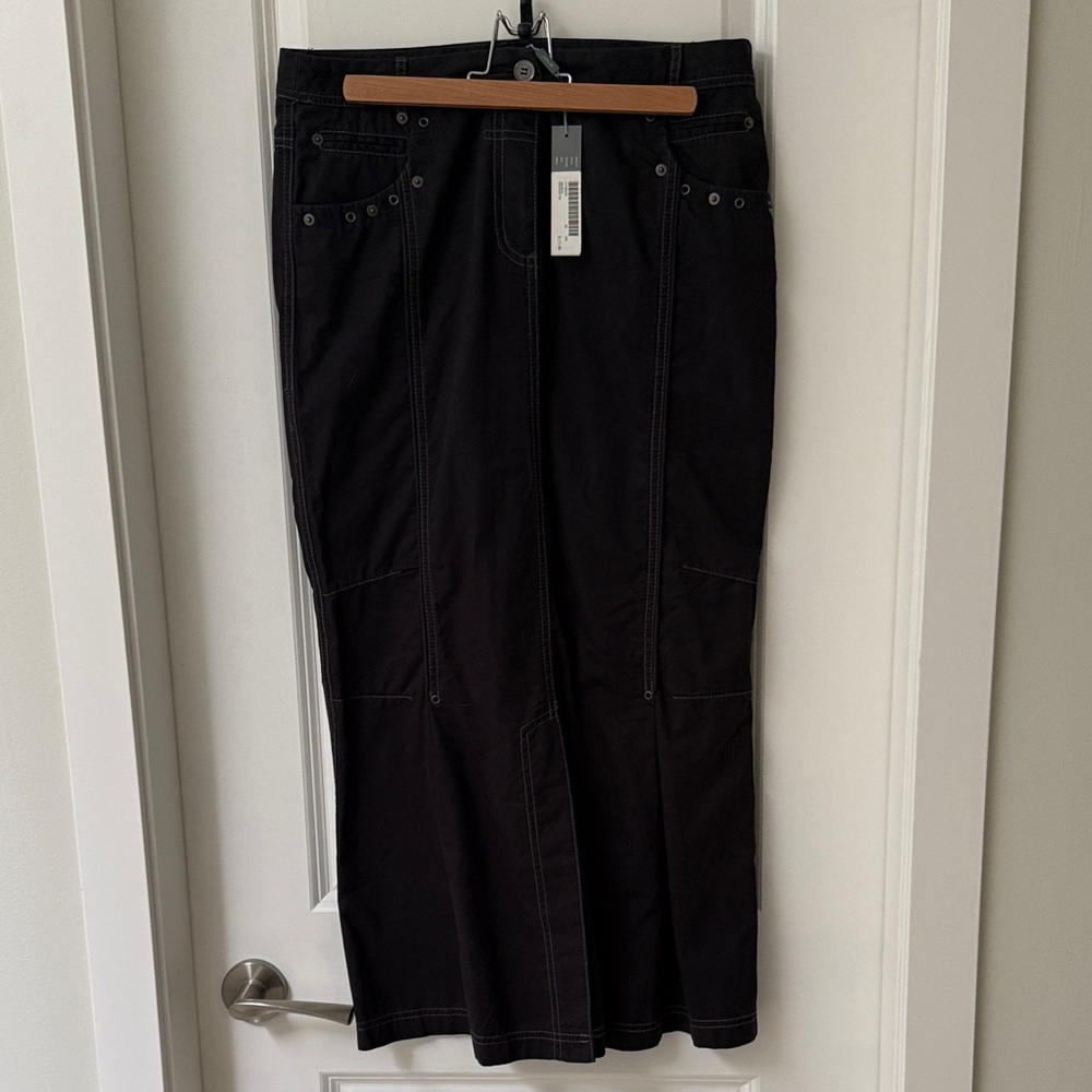 Chic Black Skirt 36”L